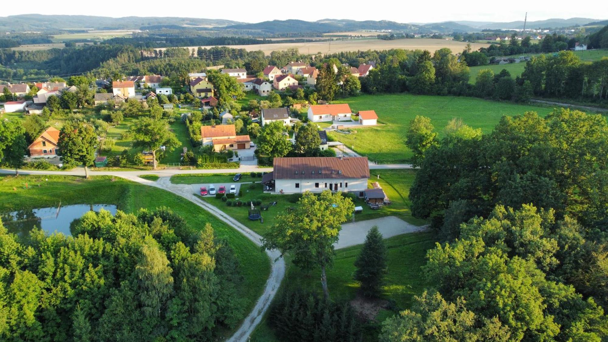 Penzion Na Podlesi Ve Zlate Korune Zlata Koruna Exterior photo