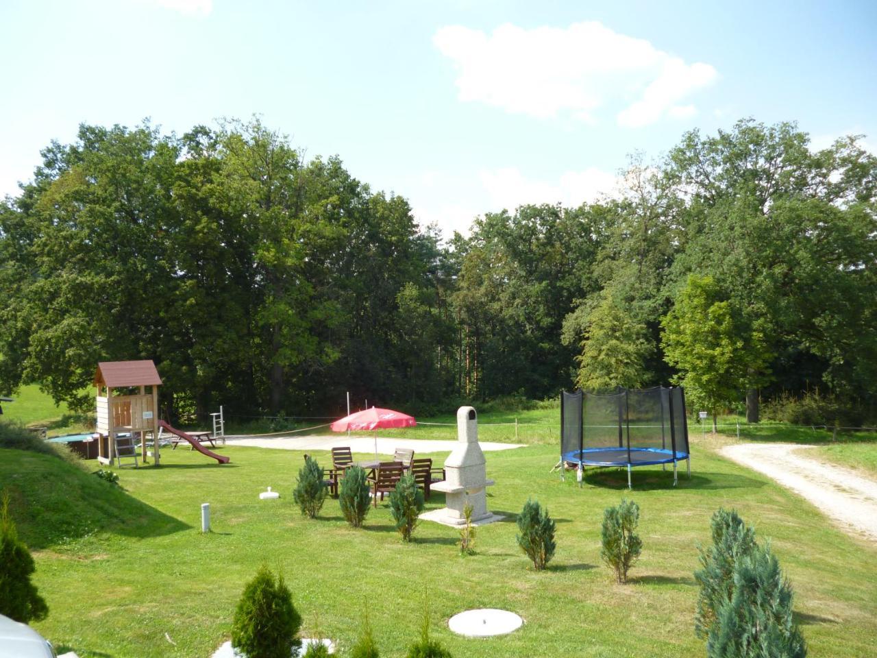 Penzion Na Podlesi Ve Zlate Korune Zlata Koruna Exterior photo